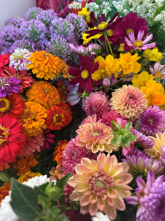 DIY Flower Bucket